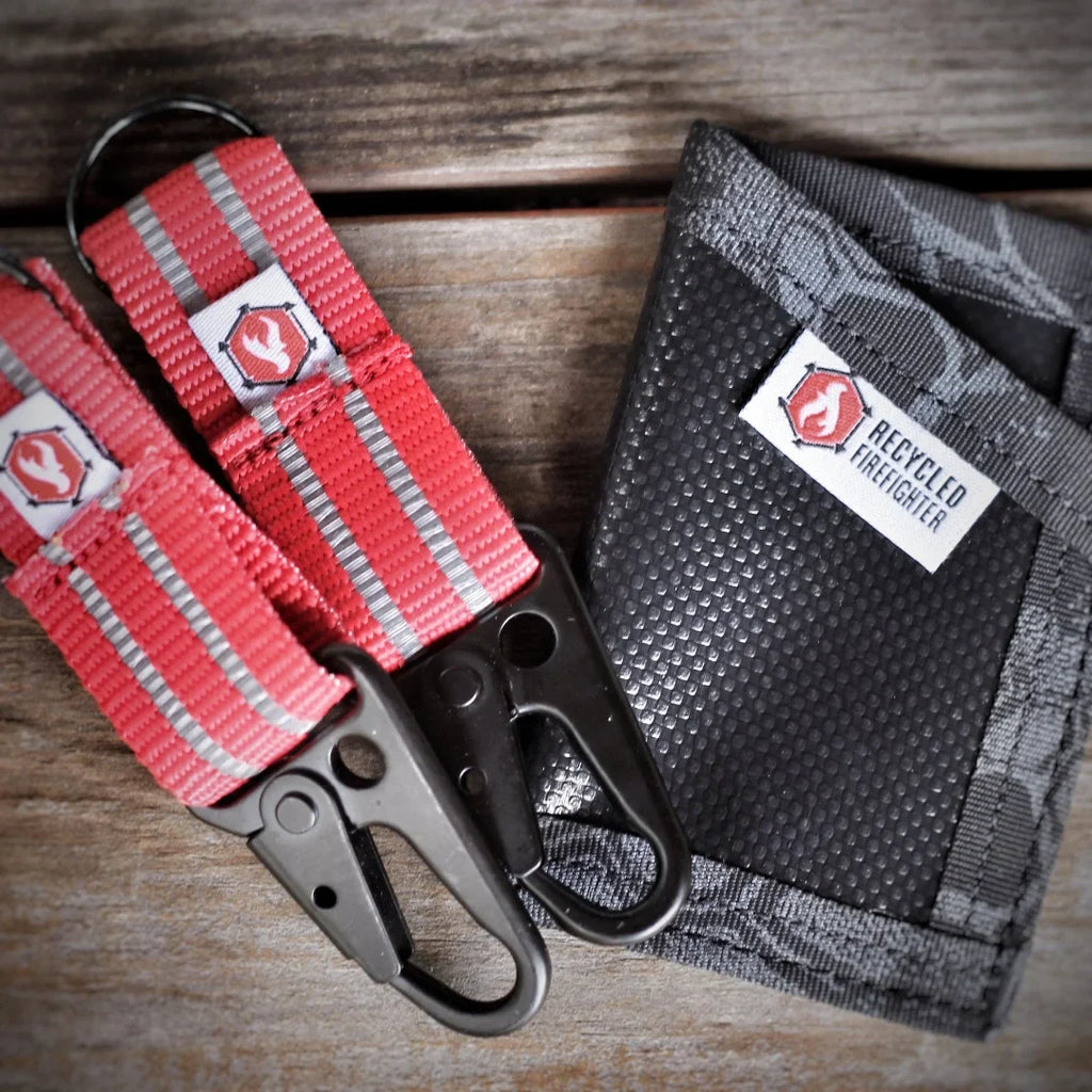 The Chauffeur - Reflective Edition - Durable keychain clip
